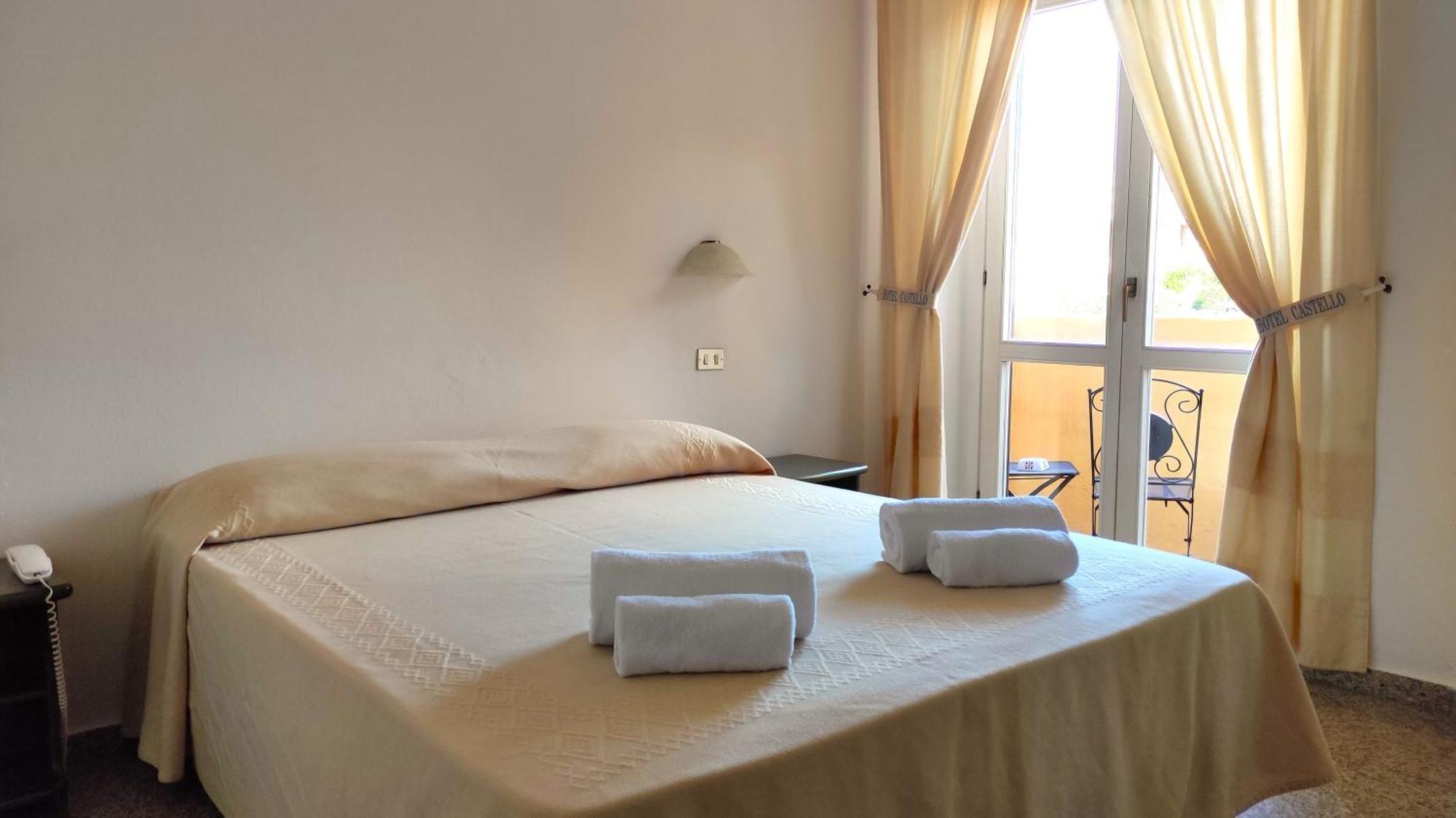 Hotel Castello Golfo Aranci Extérieur photo