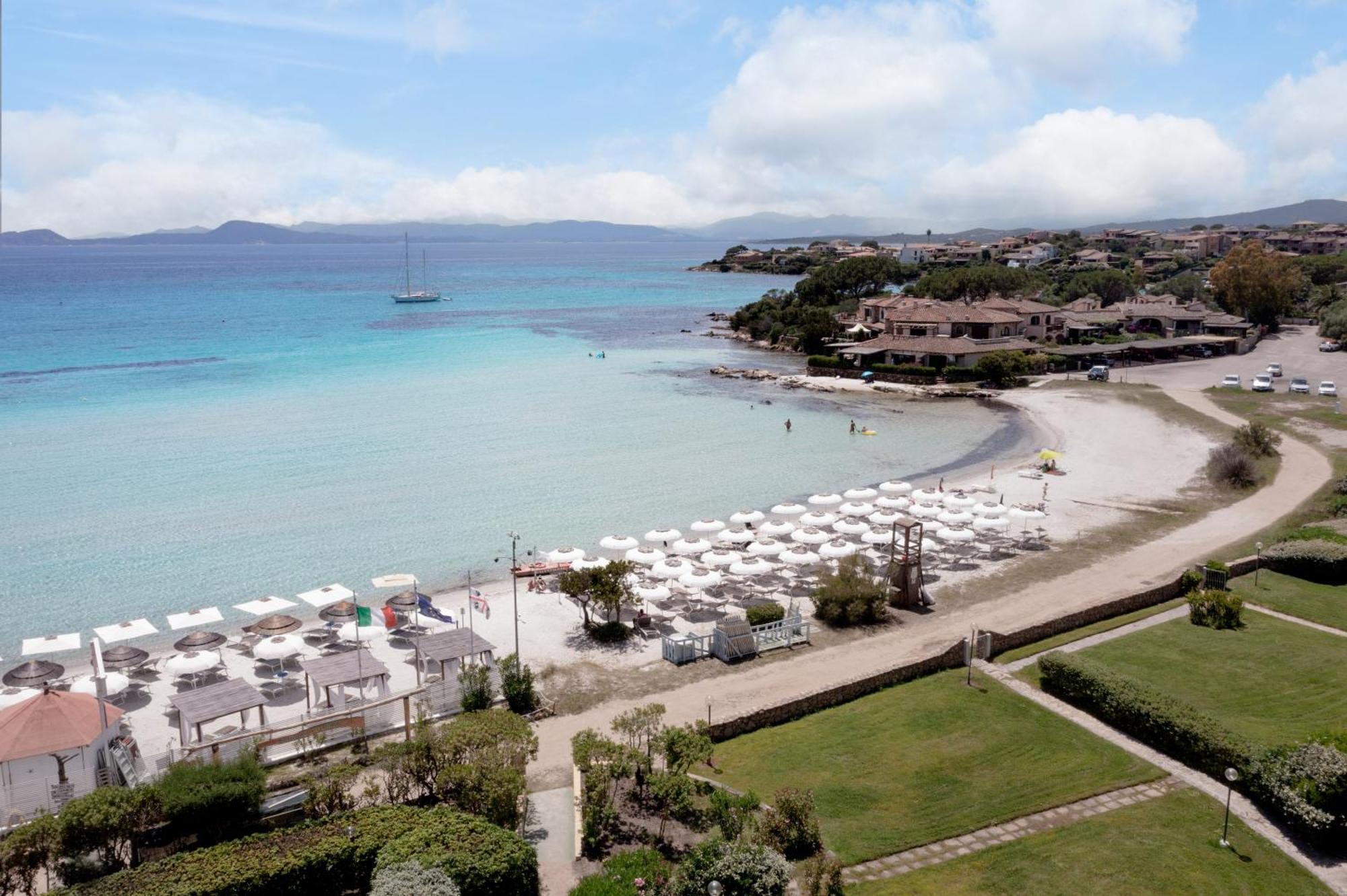Hotel Castello Golfo Aranci Extérieur photo