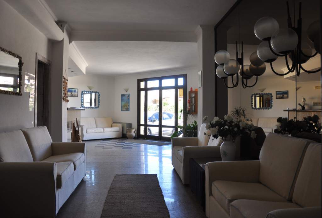 Hotel Castello Golfo Aranci Extérieur photo